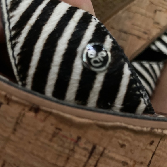 Sam Edelman Reid calf hair zebra print slide wedge sandals 8.5M - Picture 14 of 16